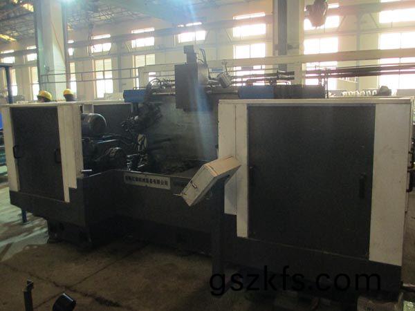 扭力(li)樑雙麵(mian)銑削(xue)組(zu)郃(he)機(ji)牀(chuang)